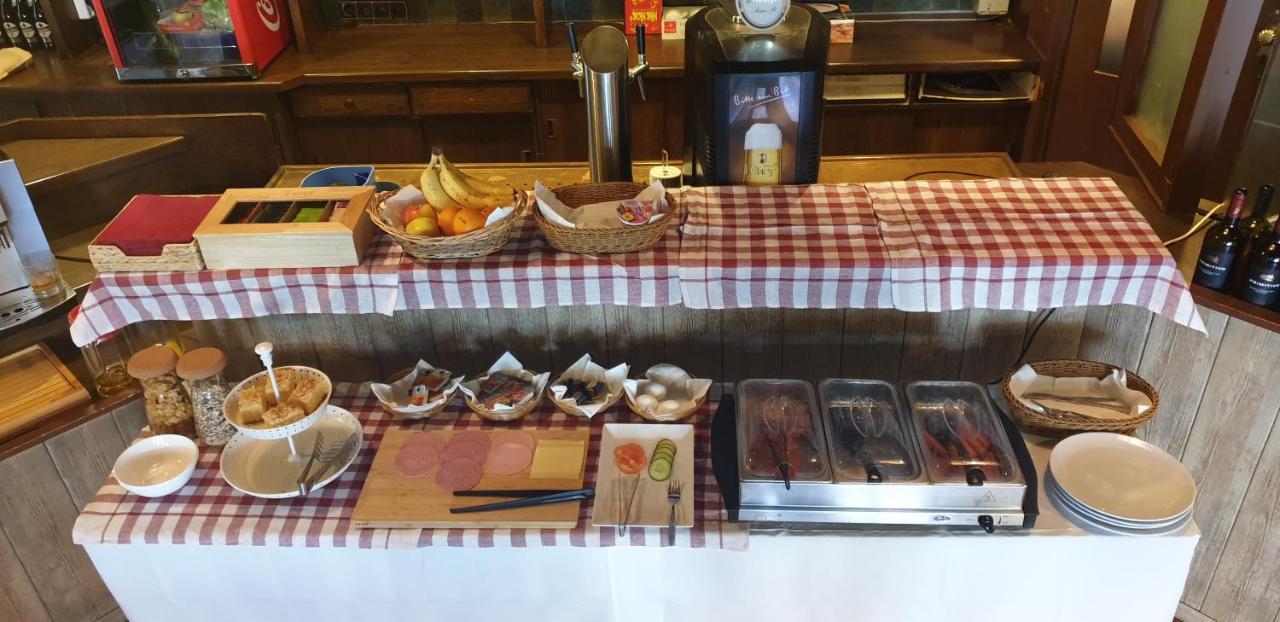 Hotel Gaya Bad Soden am Taunus Bagian luar foto
